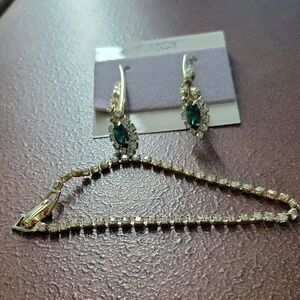 Gold Tone Vintage Costume Jewelry